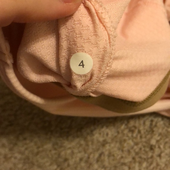 Original No Limits tank- blush quartz💖 - Picture 5 of 6